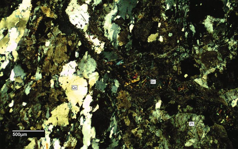 Archivo:FML-CD-320 CN x4.jpg