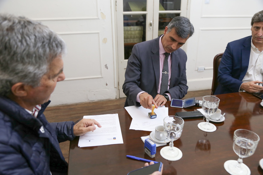 Convenio entre la FML y el ICE: práctica profesional y saber científico