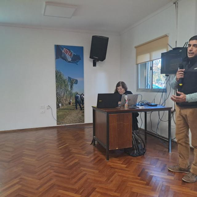 Exitosa jornada para promover el cultivo de quinoa en Tucumán